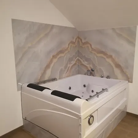 Kuca Za Odmor- Milosev Banja Luka 別荘 Novi Kovici