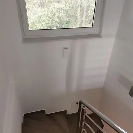 Kuca Za Odmor- Milosev Banja Luka 別荘 *